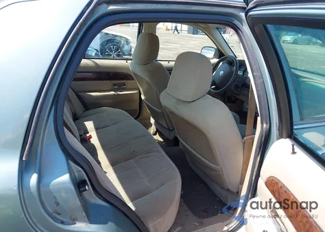 2005 Mercury Grand Marquis Gs из США, поврежденный, VIN 2MEFM74W85X650742